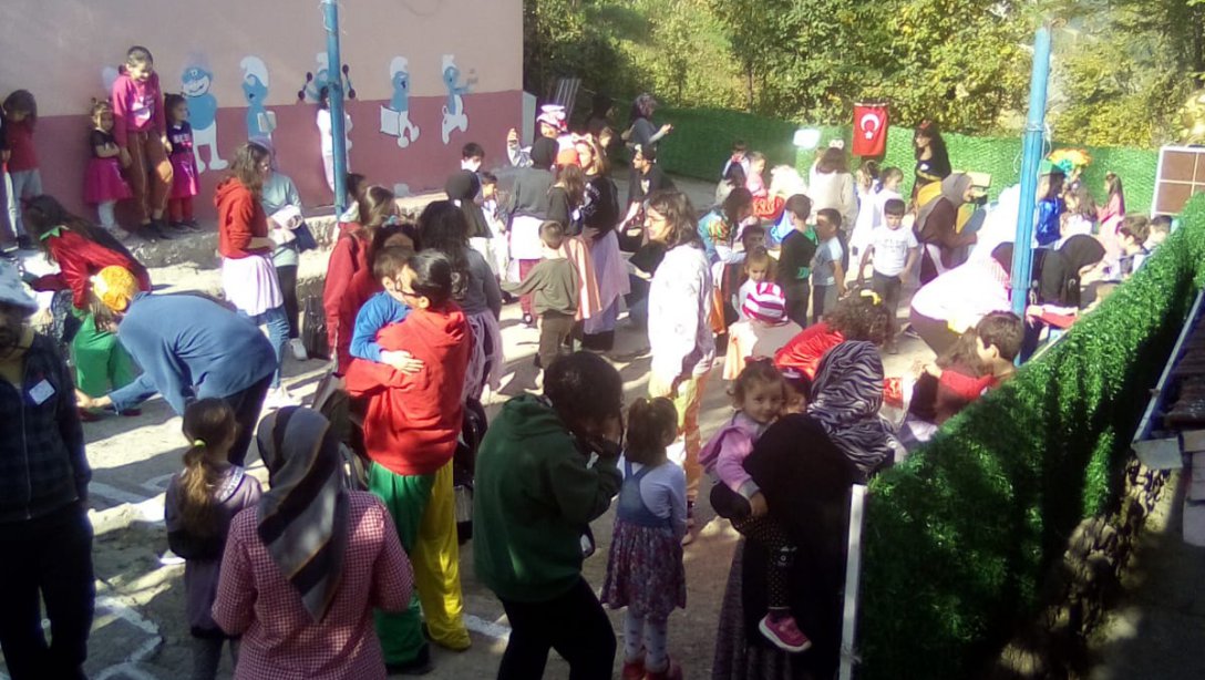 Korupınar İlkokulu'nda Festival Havası