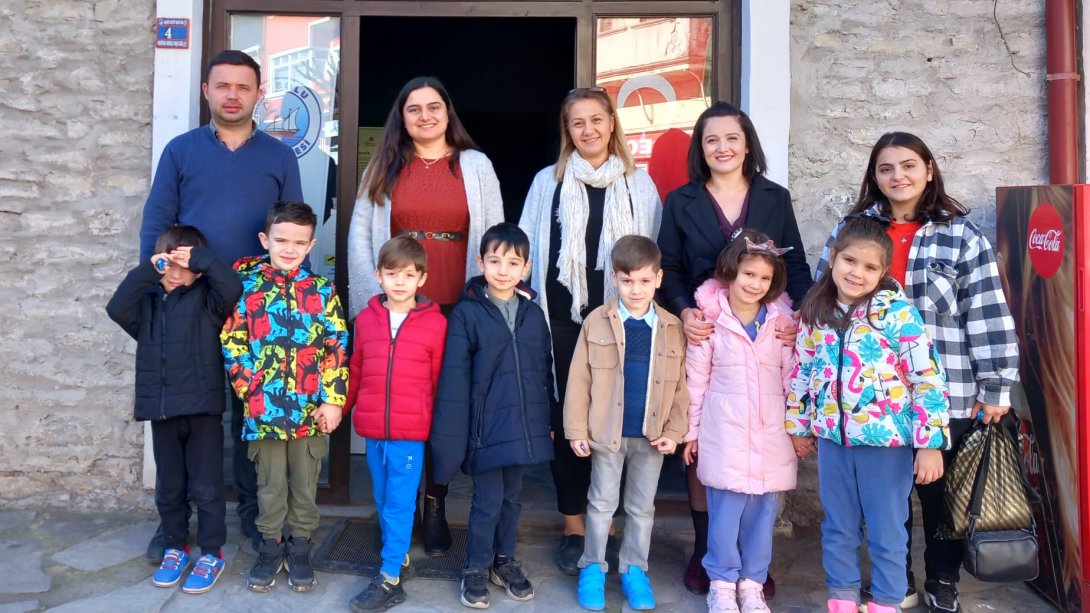 Mehmet Bülent Özyürük İlkokulu Anasınıfından 10 Kasım Etkinliği