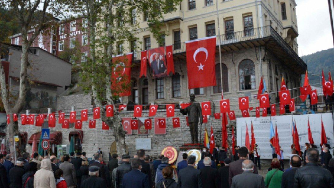 Büyük Önder Atatürk'ün Ebediyete İrtihalinin 82.Yıldönümü ve 10 Kasım Anma Programı